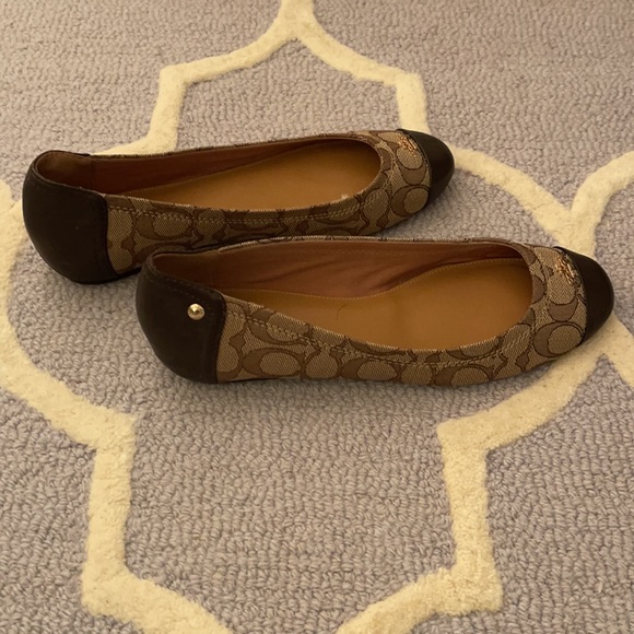 EUC Coach Signature Flats | 8 - Picture 4 of 7